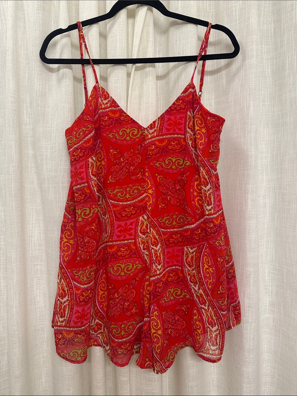 Show Me Your MuMu Red Paisley V-Neck Spaghetti Strap Romper